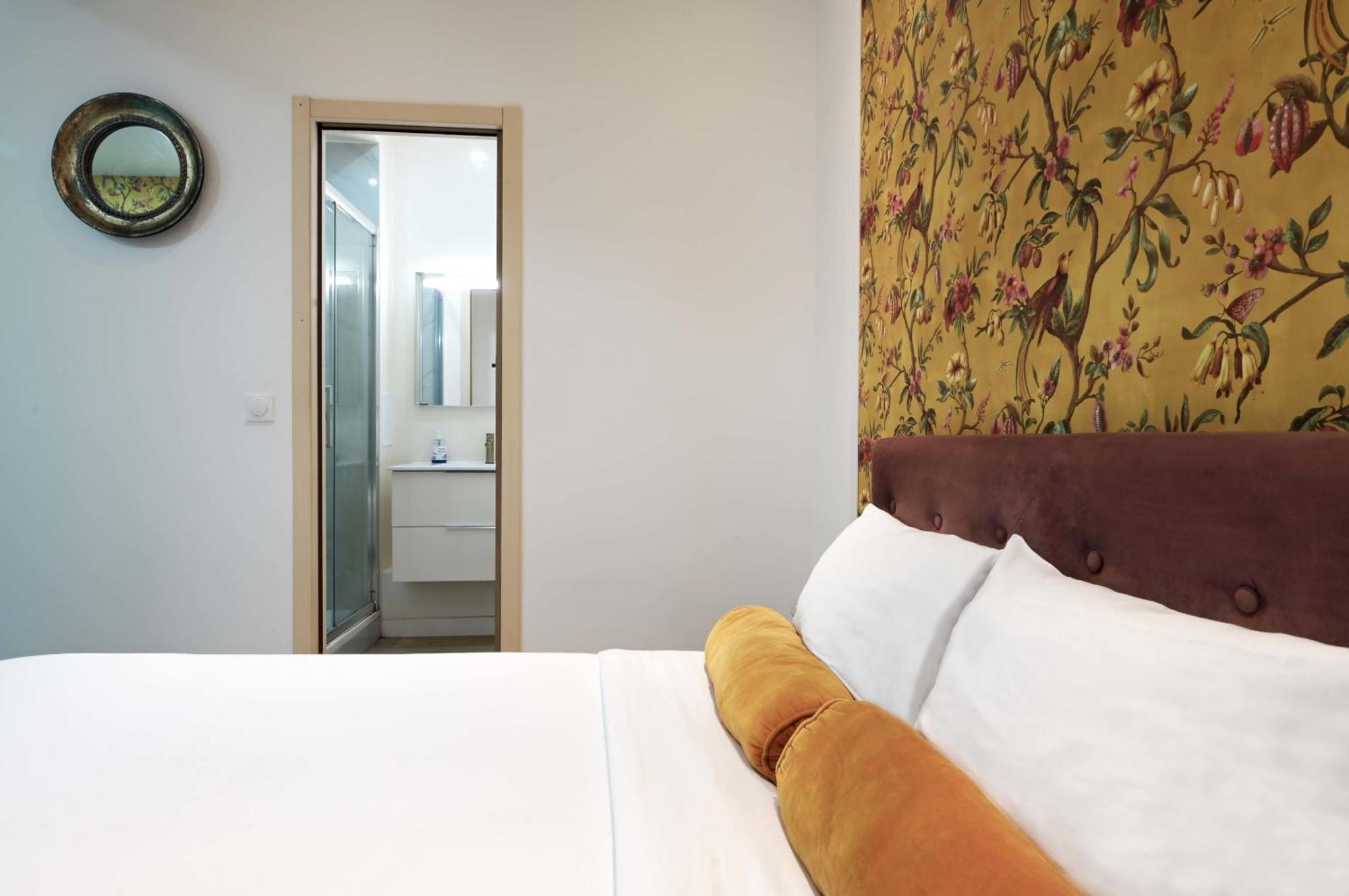Modern Renovated Studio With A Touch Of Gilded Glamour Central Paris Apartamento Exterior foto